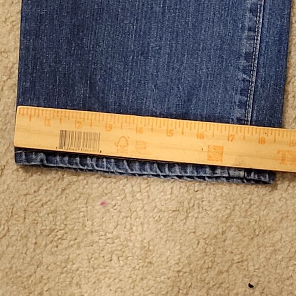 Old Navy Jeans Womens 14 Blue Distressed Wash Straight Mid Rise Jean (31… - Picture 5 of 12